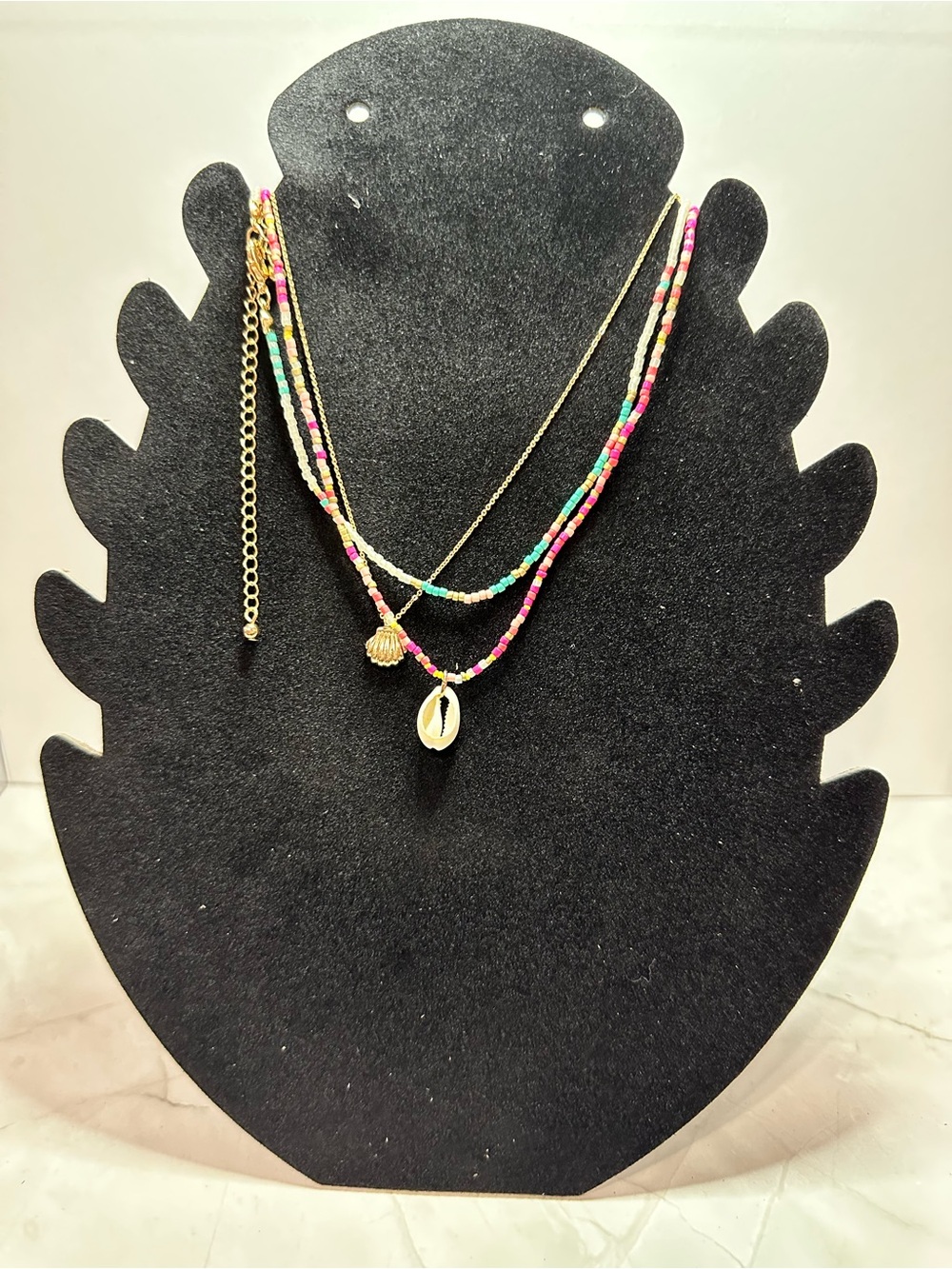 American Eagle Outfitters Gold Shell & Multicolor Beaded Layered Necklace - Picture 2 of 6